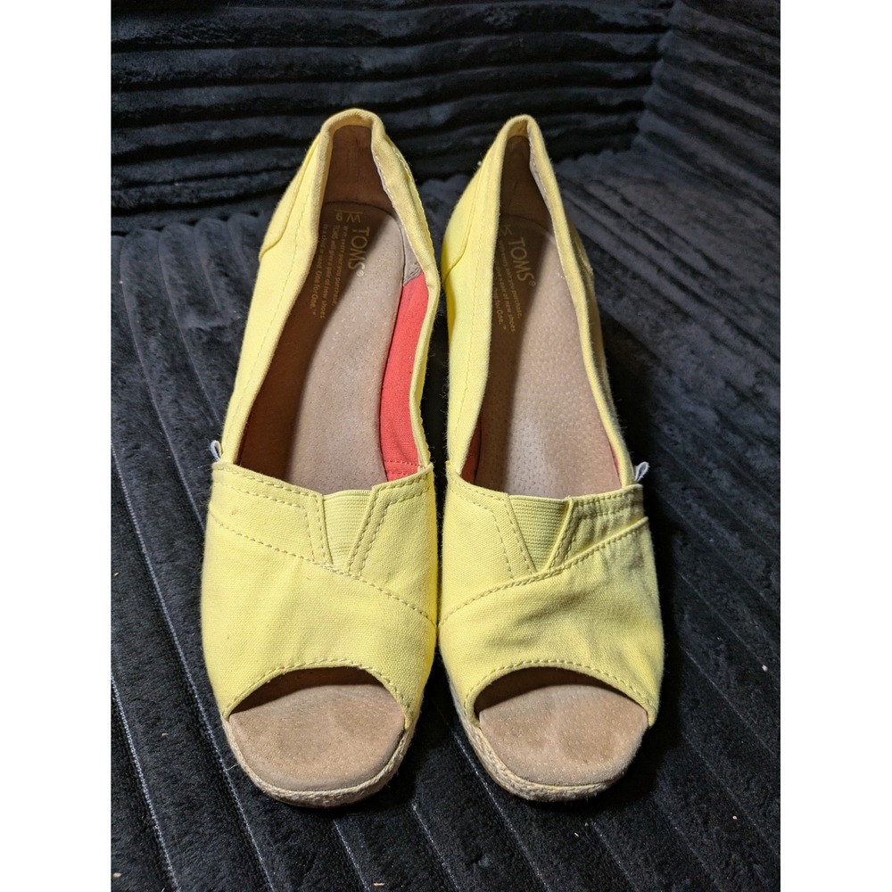 TOMS Womens Yellow Canvas Peep Toe Espadrille Wedge Sandals Size 9